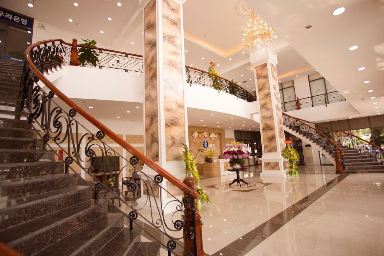 เตียนล็อก พาเลซ โฮเต็ล Hotel Phu Ly ภายนอก รูปภาพ